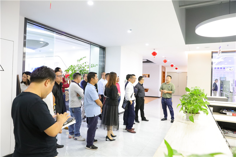 东莞市江西万安商会一众企业家走访PTI派捷(images 2)